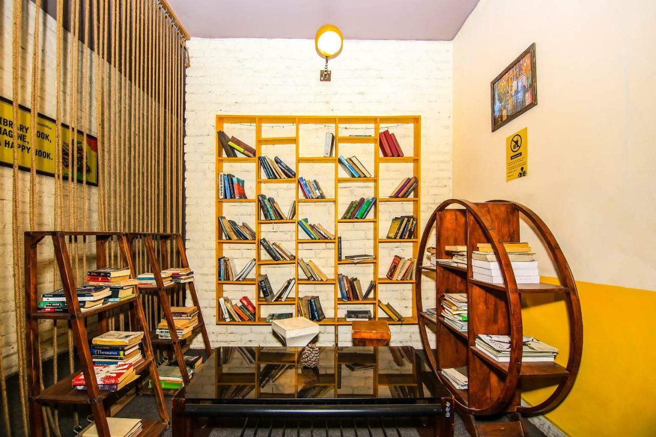 Backpackers Park Hostel นิวเดลี ภายนอก รูปภาพ